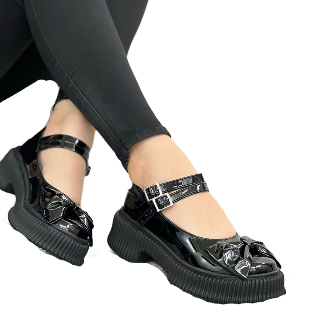 ZAPATOS DE CHAROL MAFALDA