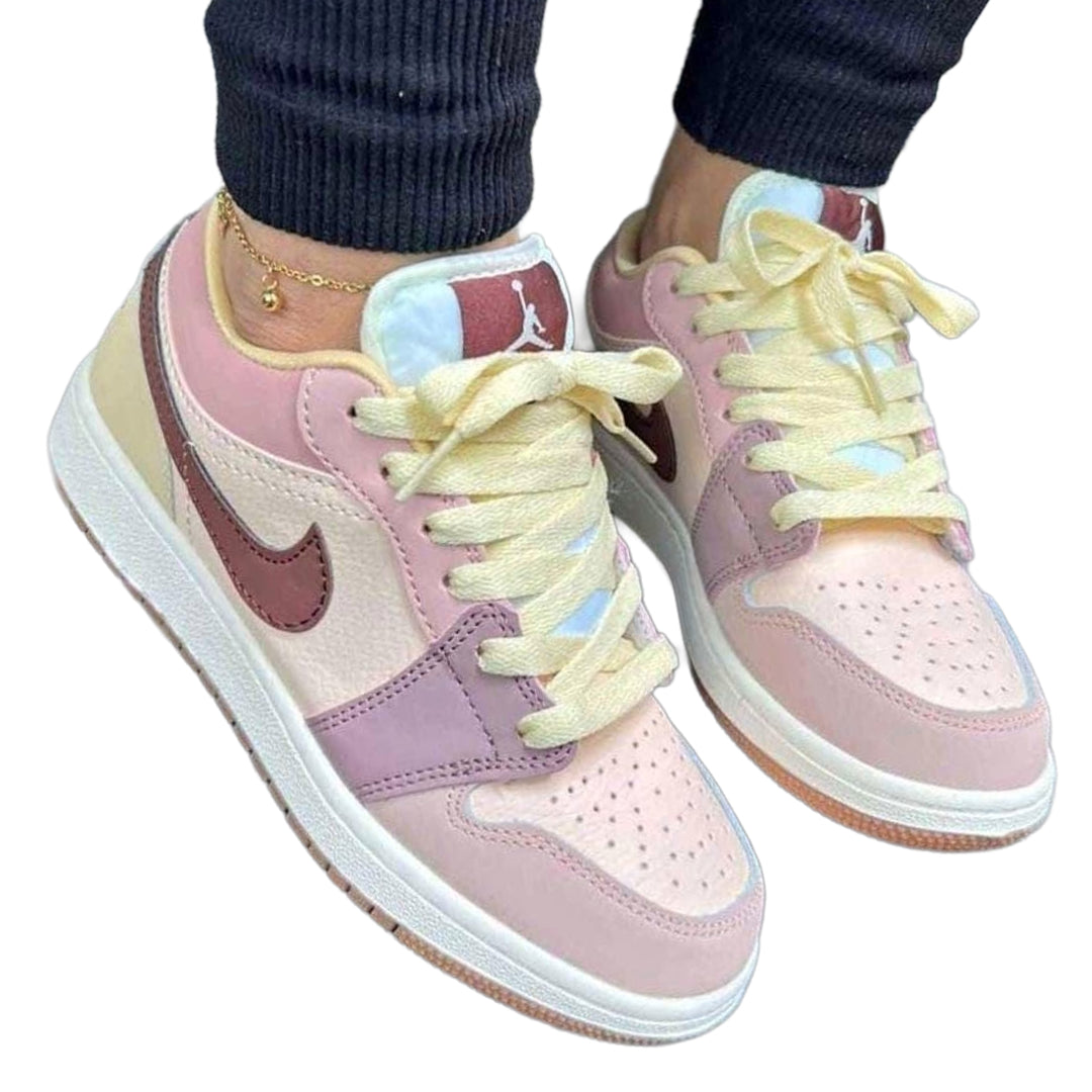 NIKE AIR JORDAN LOW DAMA