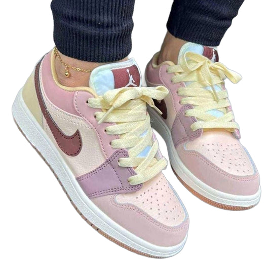 NIKE AIR JORDAN LOW DAMA