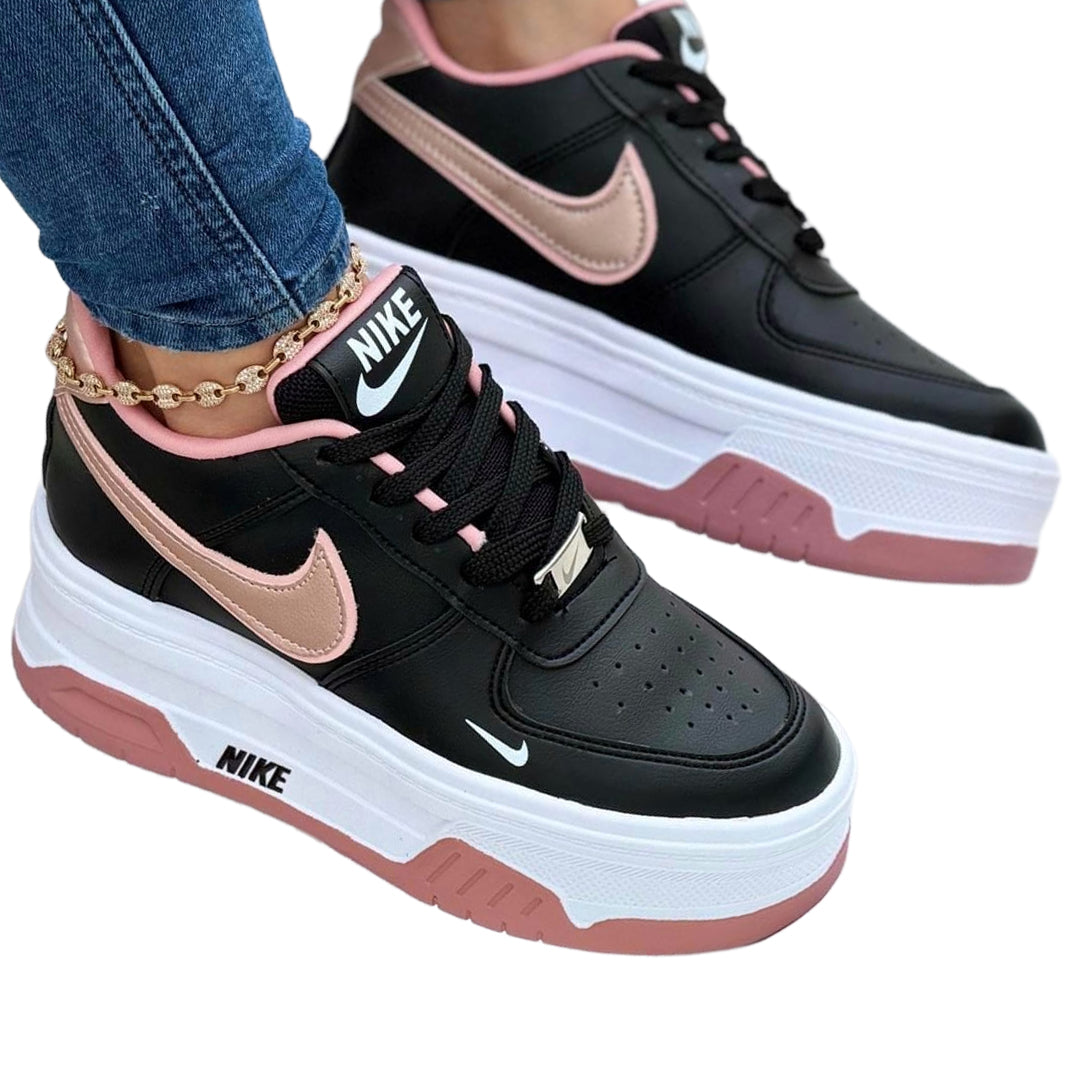 NIKE DOBLE SUELA DAMA