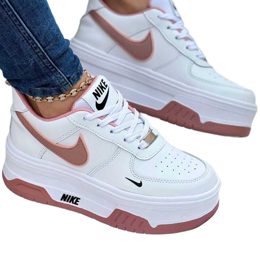 NIKE DOBLE SUELA DAMA